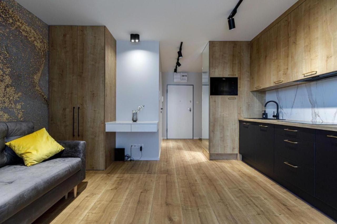 Urban Chic - Studio Apartment - Odra View&Witolda Wroclaw Bagian luar foto
